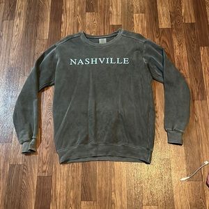 nashville crewneck